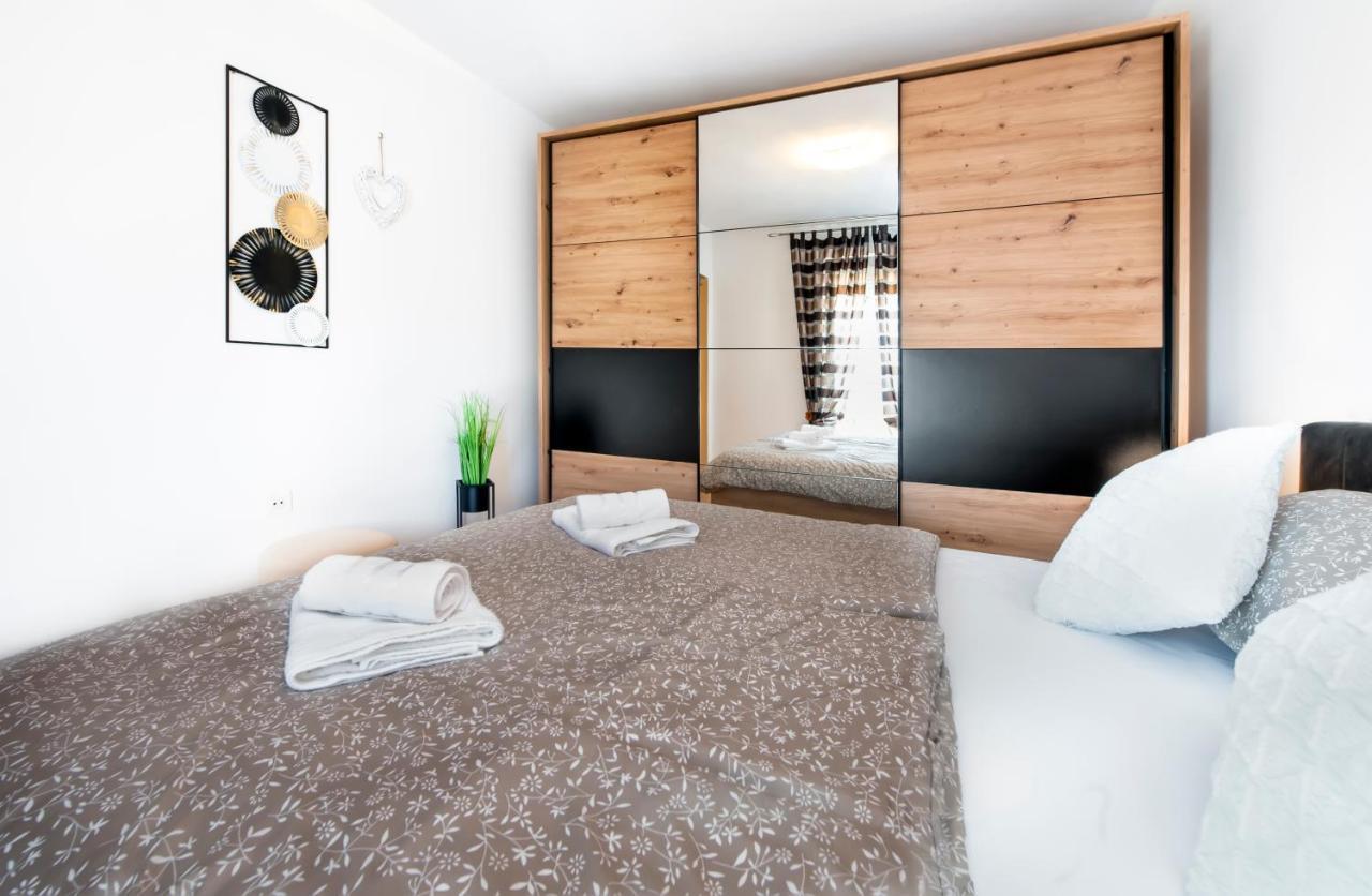 רוביני Lea'S Apartment מראה חיצוני תמונה